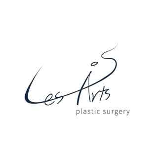 โลโก้ Les Arts Plastic Surgery